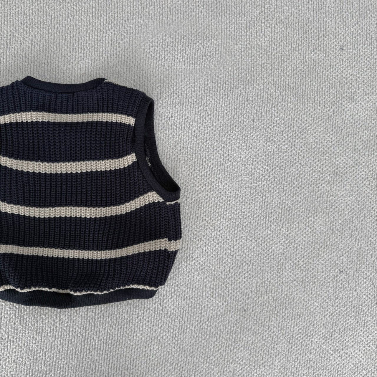 [BABY] knit vest (striped navy)